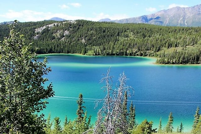 Emerald 湖